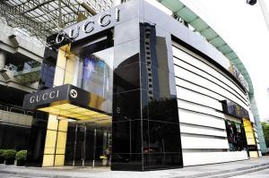 古驰残次品翻新拿来卖 公司回应称不可能